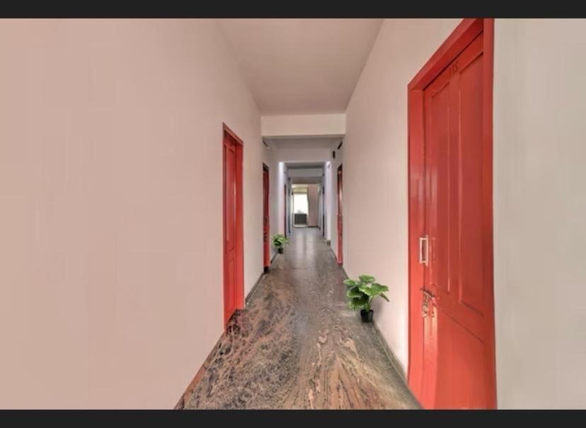 Ss Kkp Tourist Home Thiruvananthapuram Ngoại thất bức ảnh