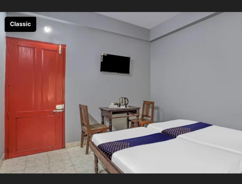 Ss Kkp Tourist Home Thiruvananthapuram Ngoại thất bức ảnh