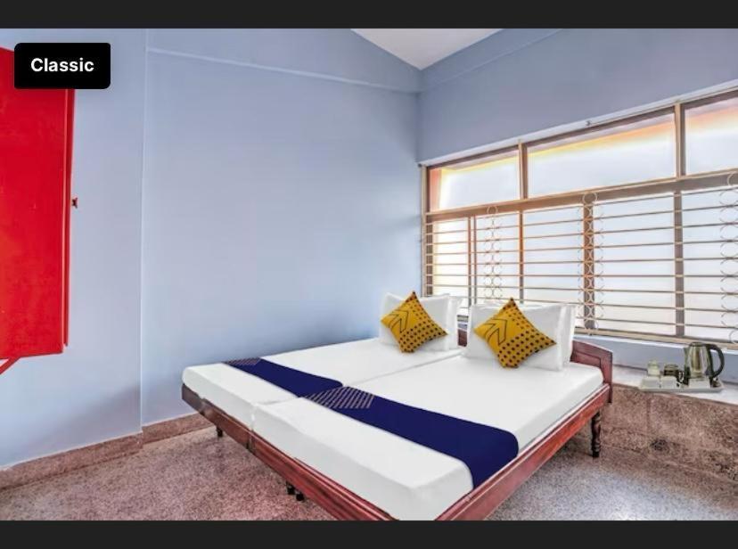 Ss Kkp Tourist Home Thiruvananthapuram Ngoại thất bức ảnh